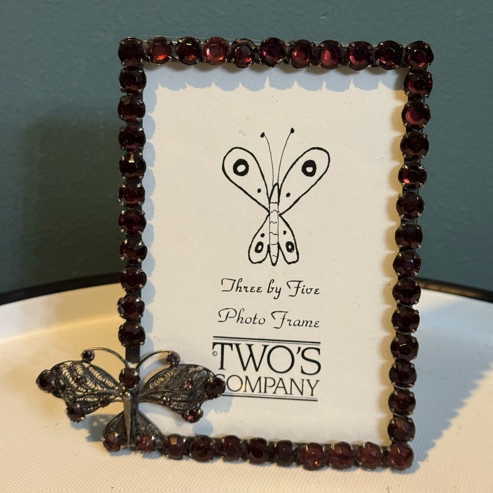 NEW Two's Company Dragonfly Rhinestone Photo Frame 3x5”